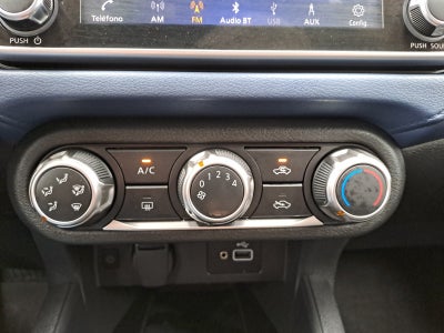 2025 Nissan VERSA ADVANCE CVT 25