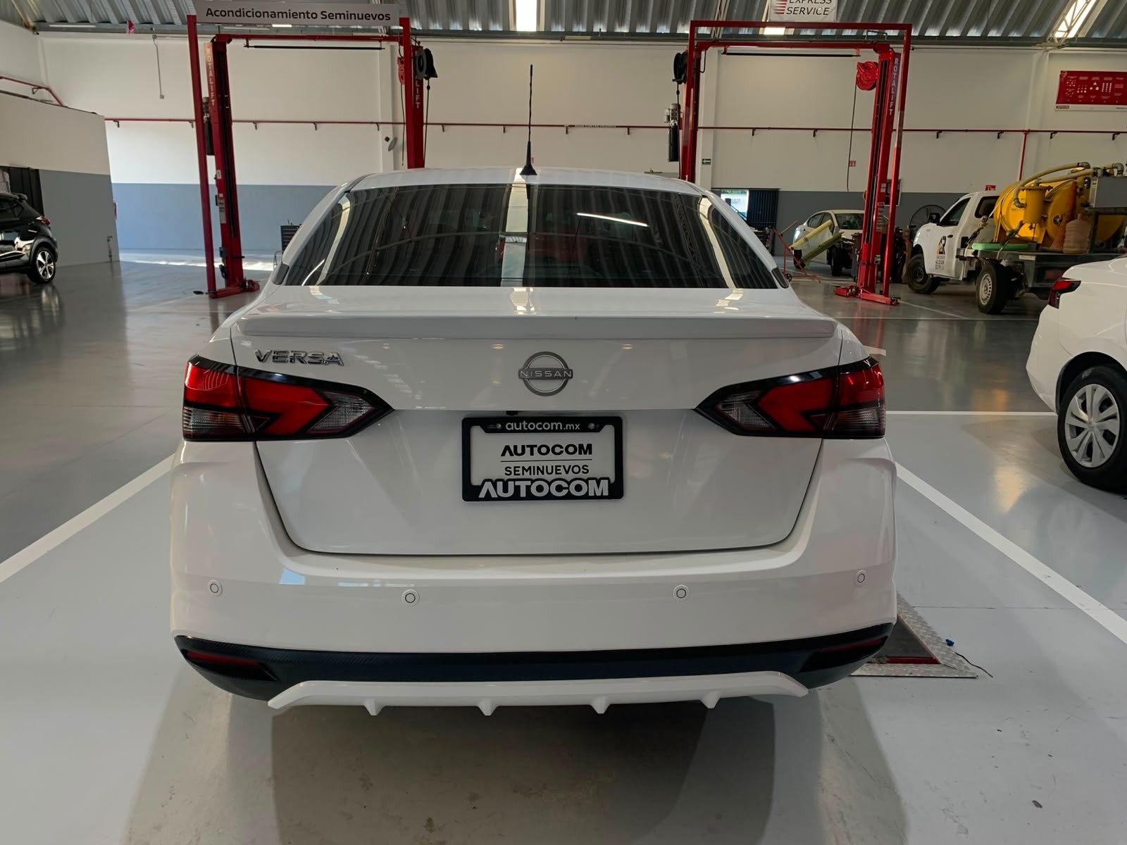 2024 Nissan VERSA ADVANCE MT 24