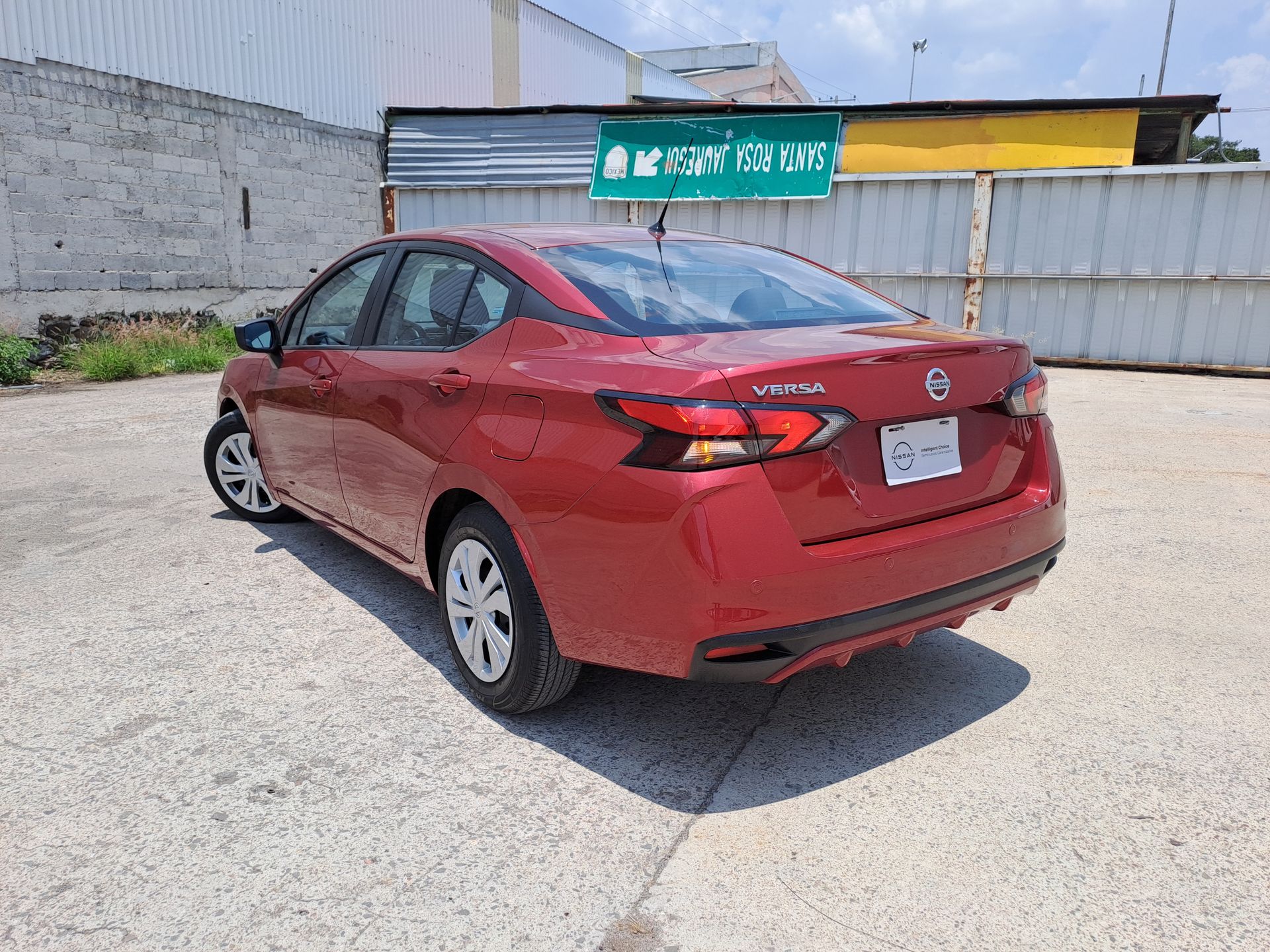 2021 Nissan VERSA SENSE CVT 21