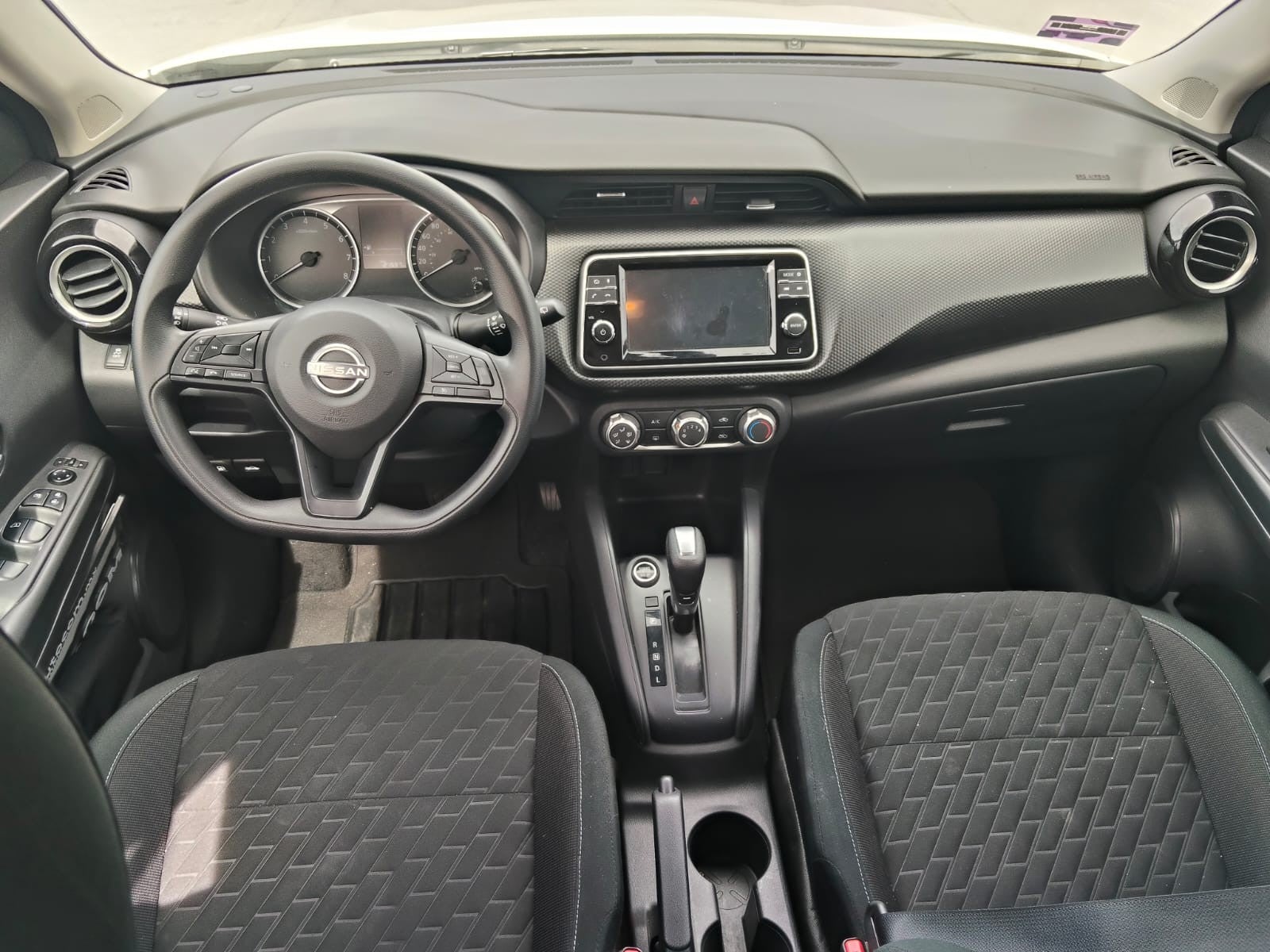 2025 Nissan KICKS ADVANCE 1.6 LTS CVT 25