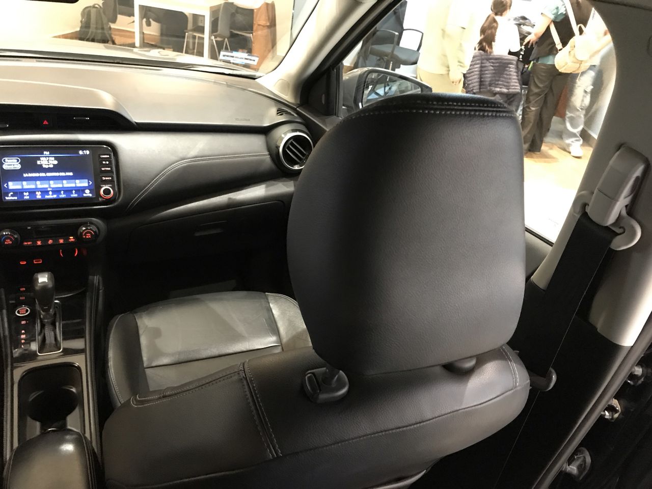 2023 Nissan KICKS PLATINUM 1.6 LTS CVT 23