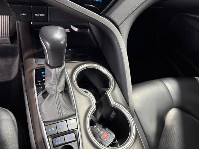 2022 Toyota CAMRY XLE HV