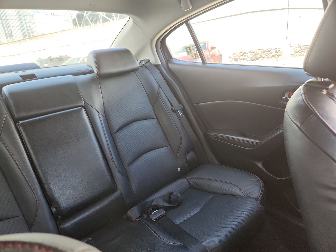 2015 Mazda MAZDA3 HATCHBACK S GT TA