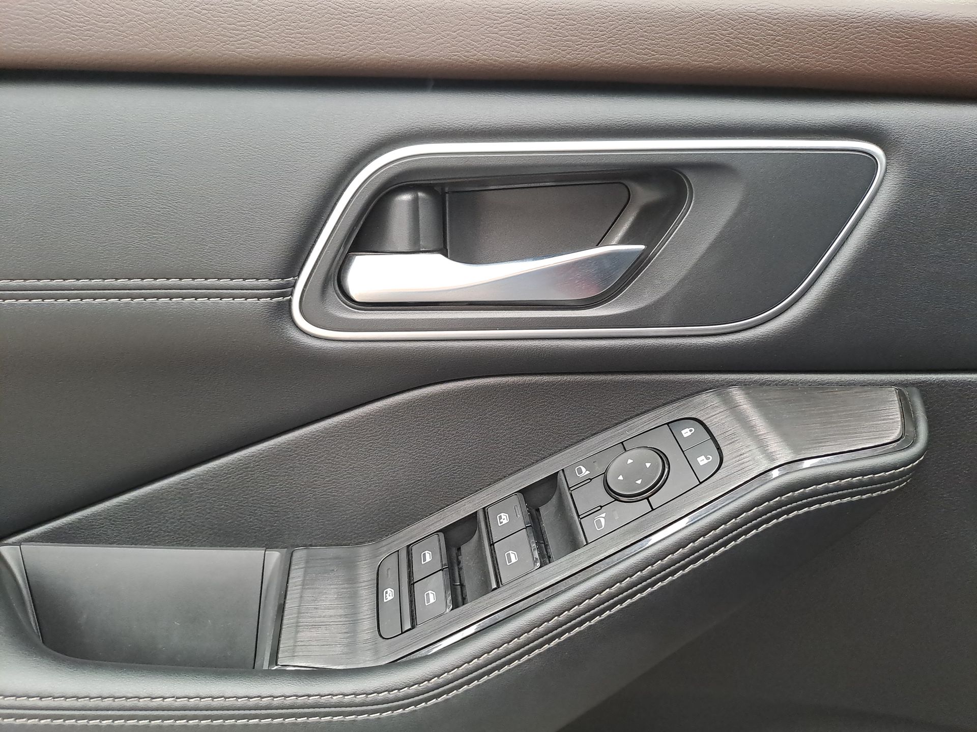 2026 Nissan X-TRAIL EXCLUSIVE 2 ROW 26