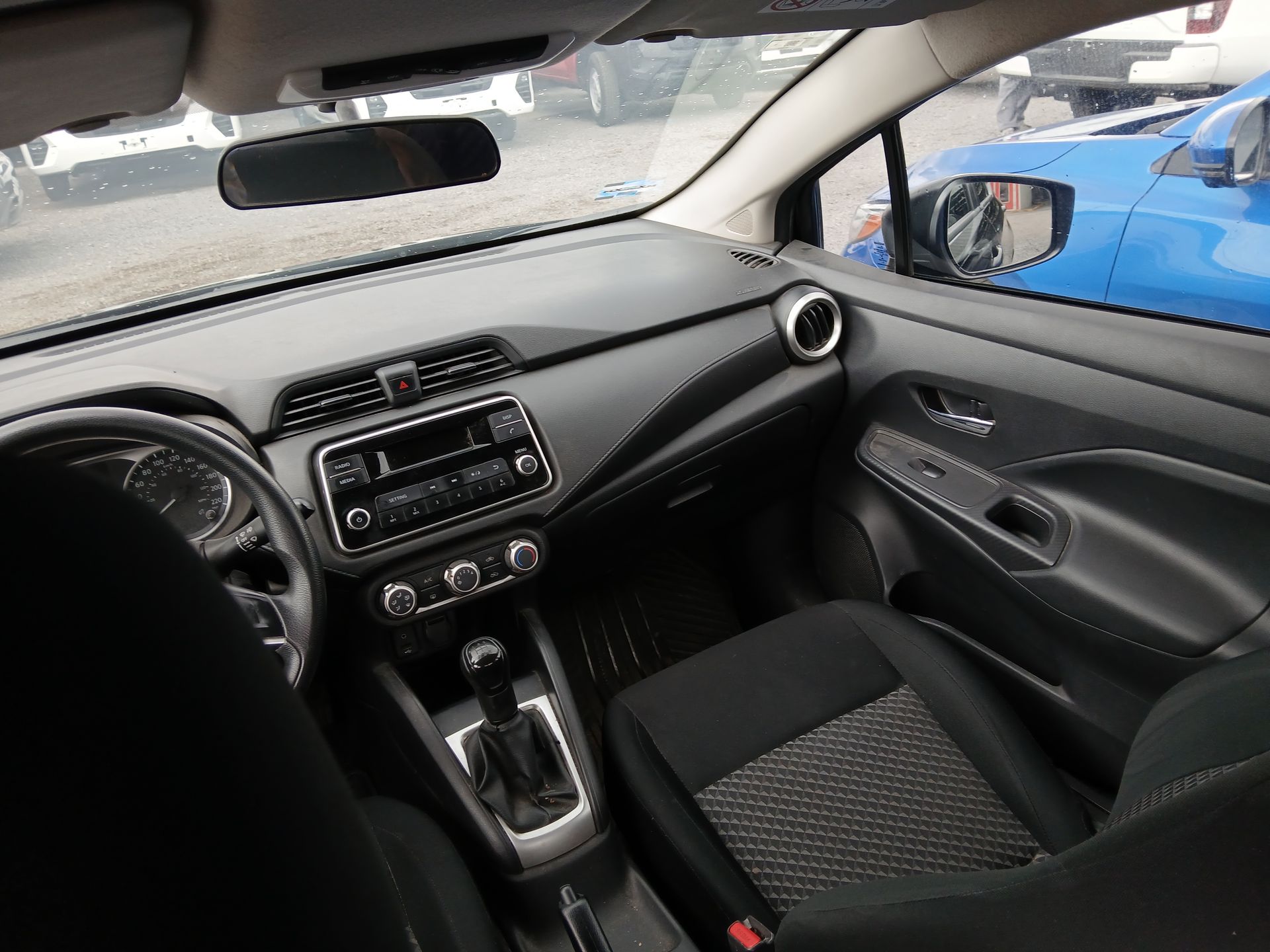 2022 Nissan VERSA SENSE MT 22