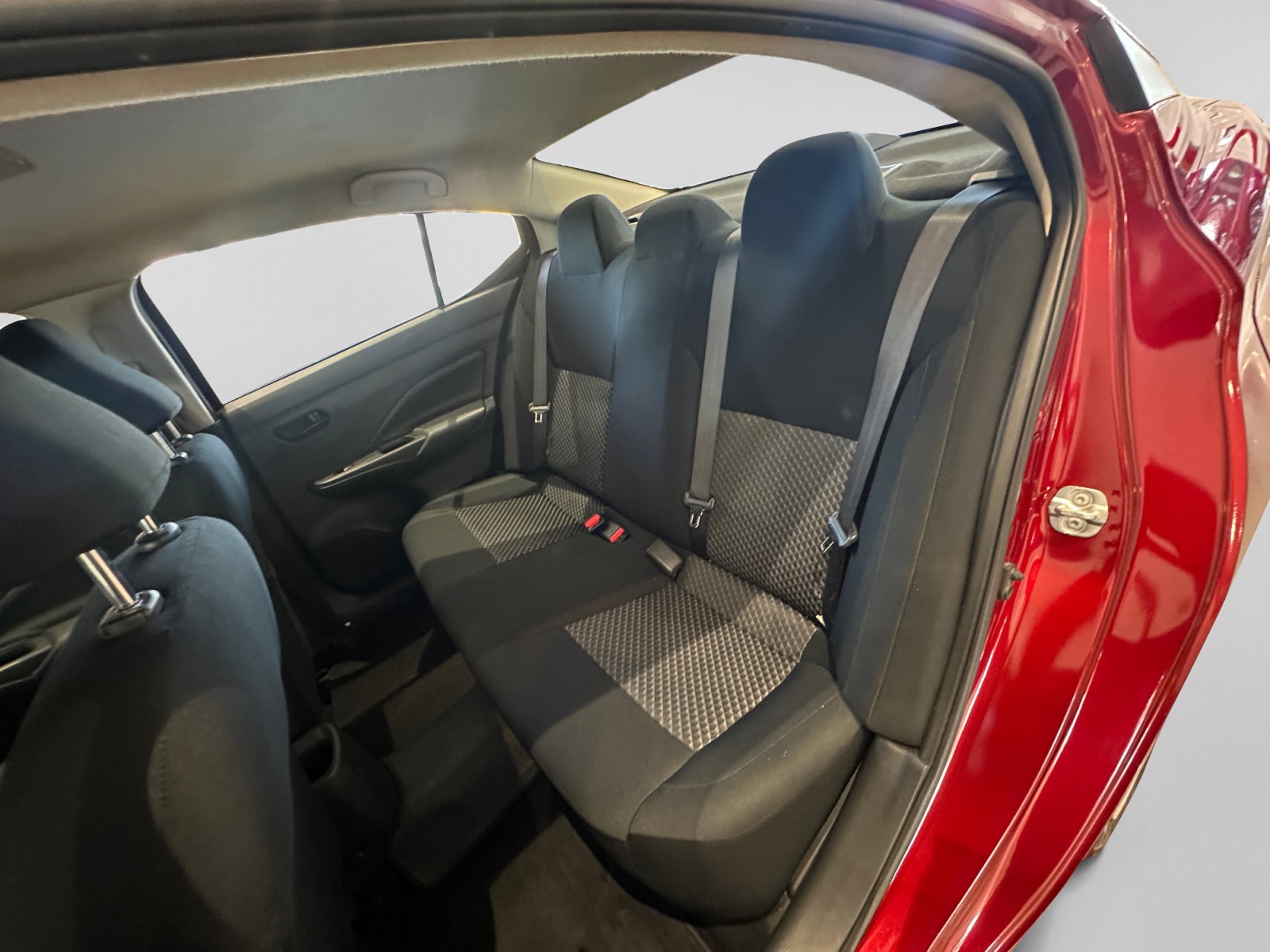 2024 Nissan VERSA SENSE MT 24