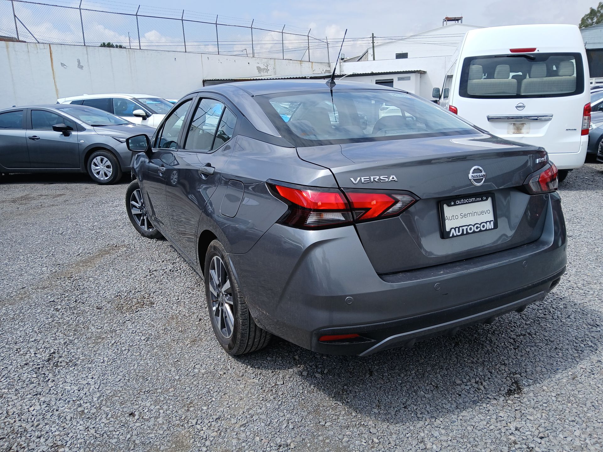 2022 Nissan VERSA ADVANCE CVT 22