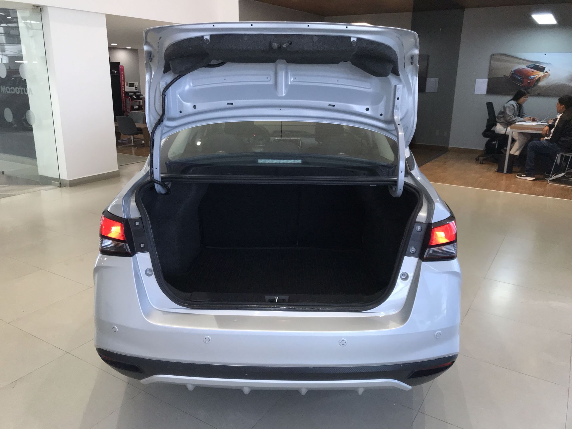 2023 Nissan VERSA ADVANCE MT 23