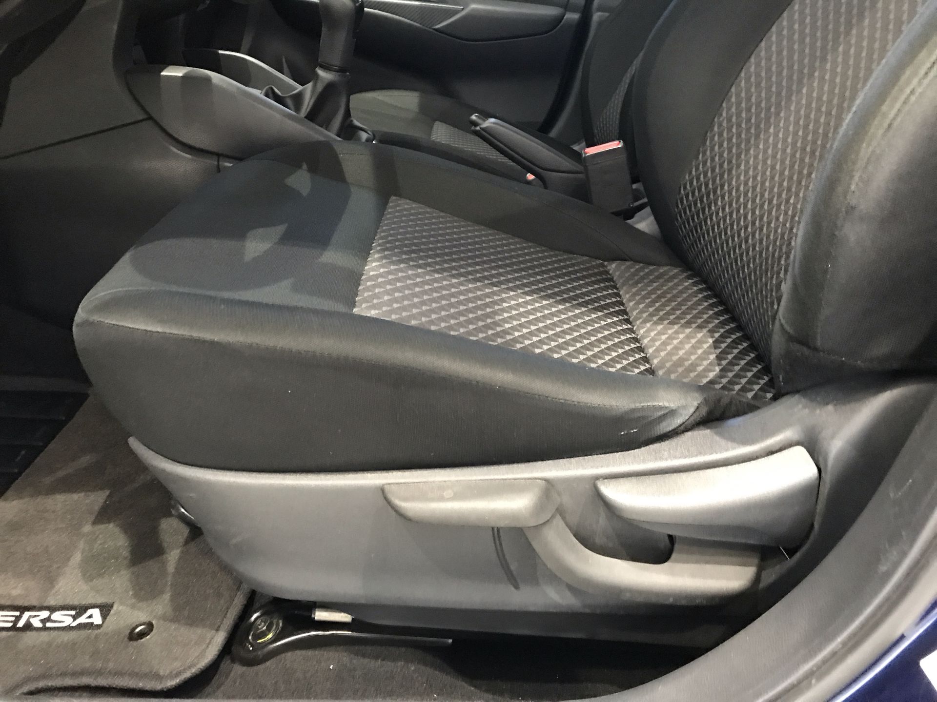 2024 Nissan VERSA SENSE MT 24