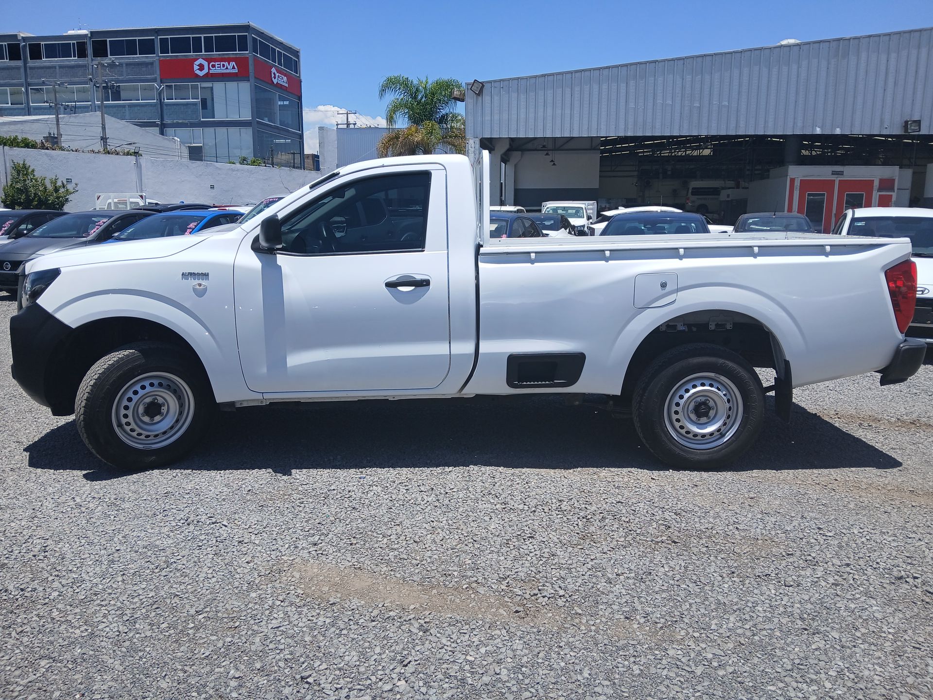 2024 Nissan NP300 NP300 CHASIS TM AC 24