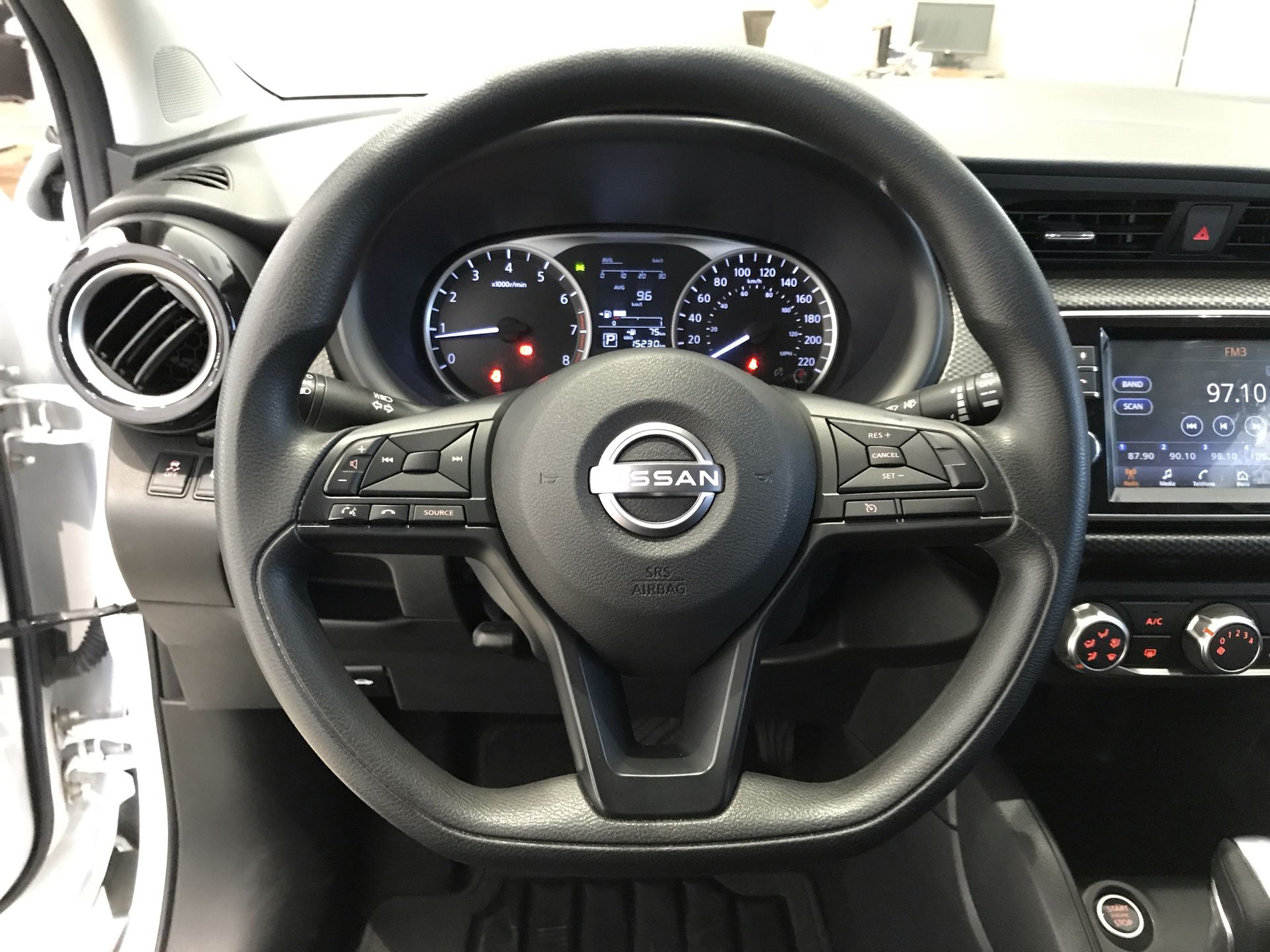 2024 Nissan KICKS PLAY ADVANCE 1.6 LTS CVT 24