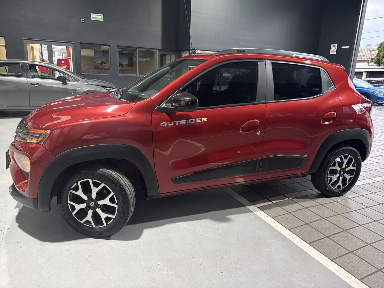 2023 RENAULT KWID OUTSIDER