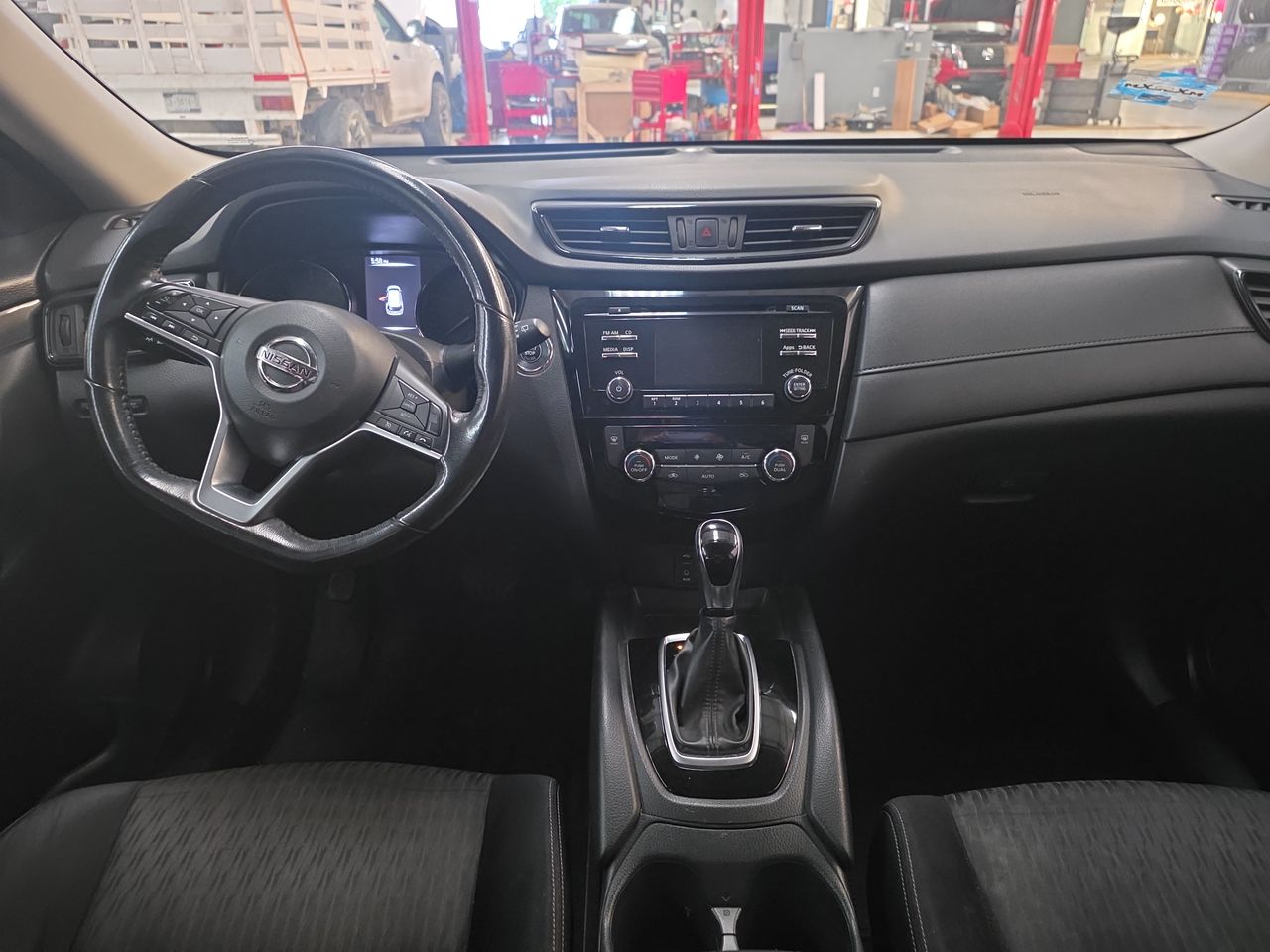 2018 Nissan X-TRAIL ADVANCE 2 ROW