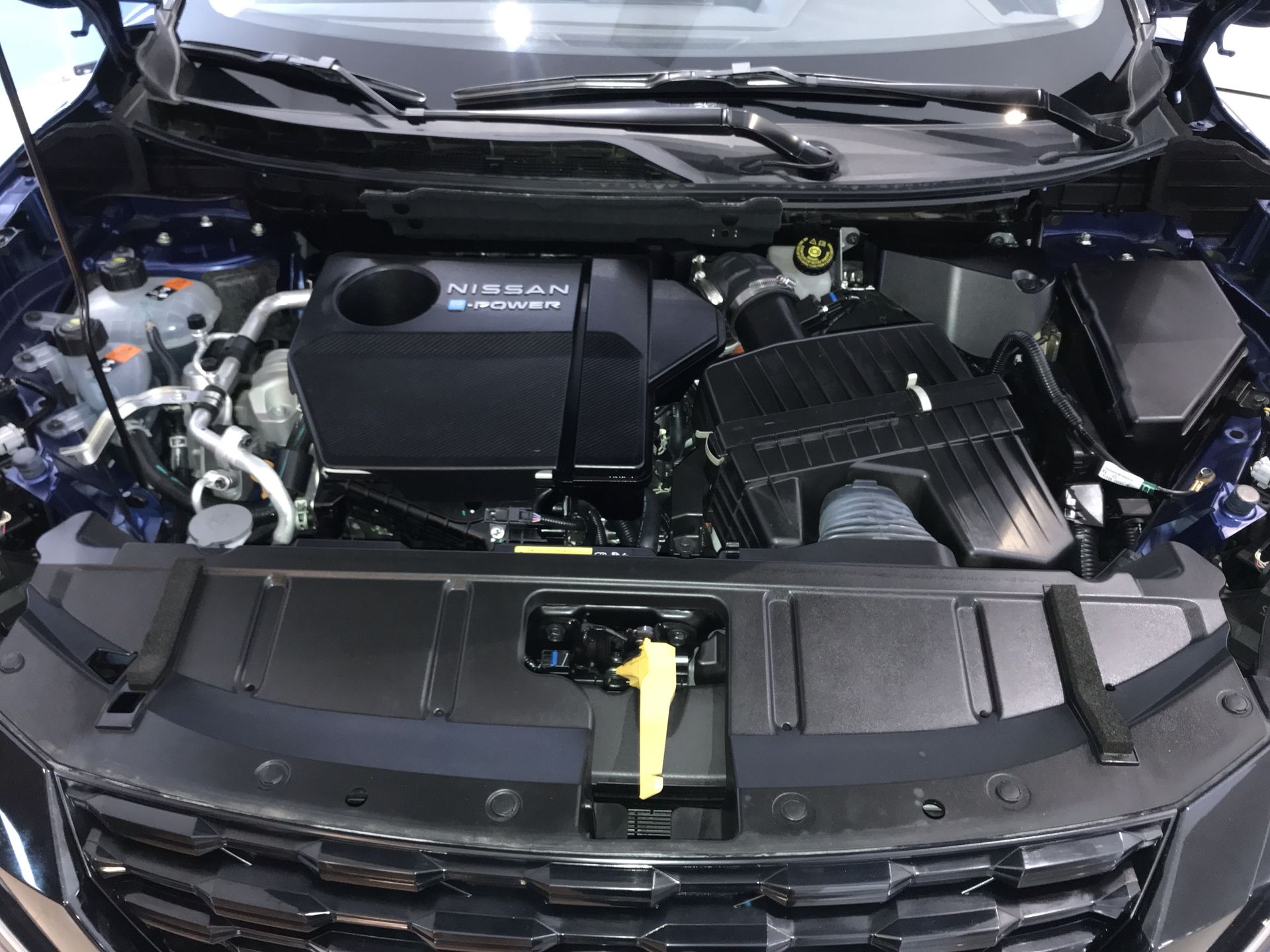 2025 Nissan X-TRAIL EXCLUSIVE E-POWER 2 ROW 25
