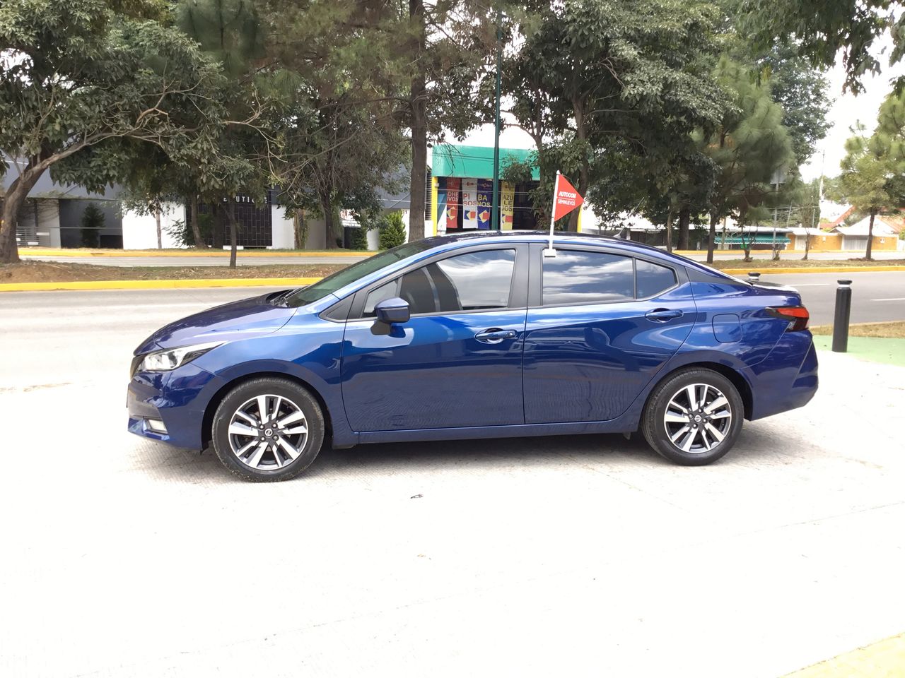 2021 Nissan VERSA ADVANCE MT 21