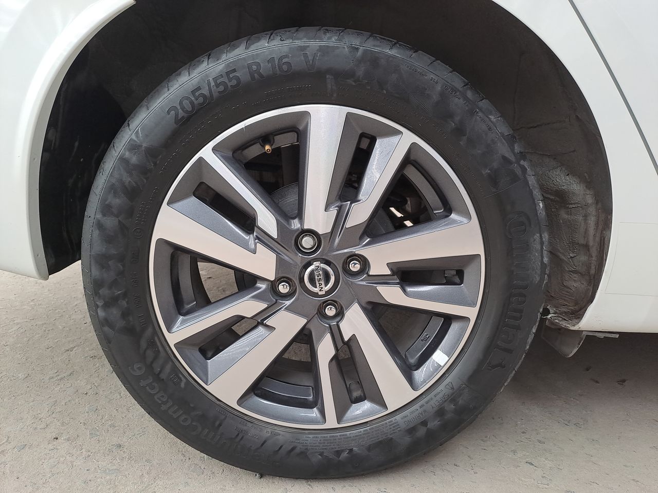 2021 Nissan VERSA ADVANCE CVT 21