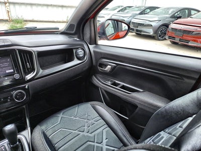 2024 RAM 700 LARAMIE CREW CAB