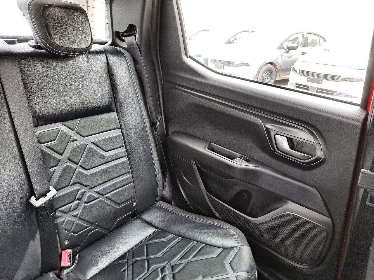 2024 RAM 700 LARAMIE CREW CAB