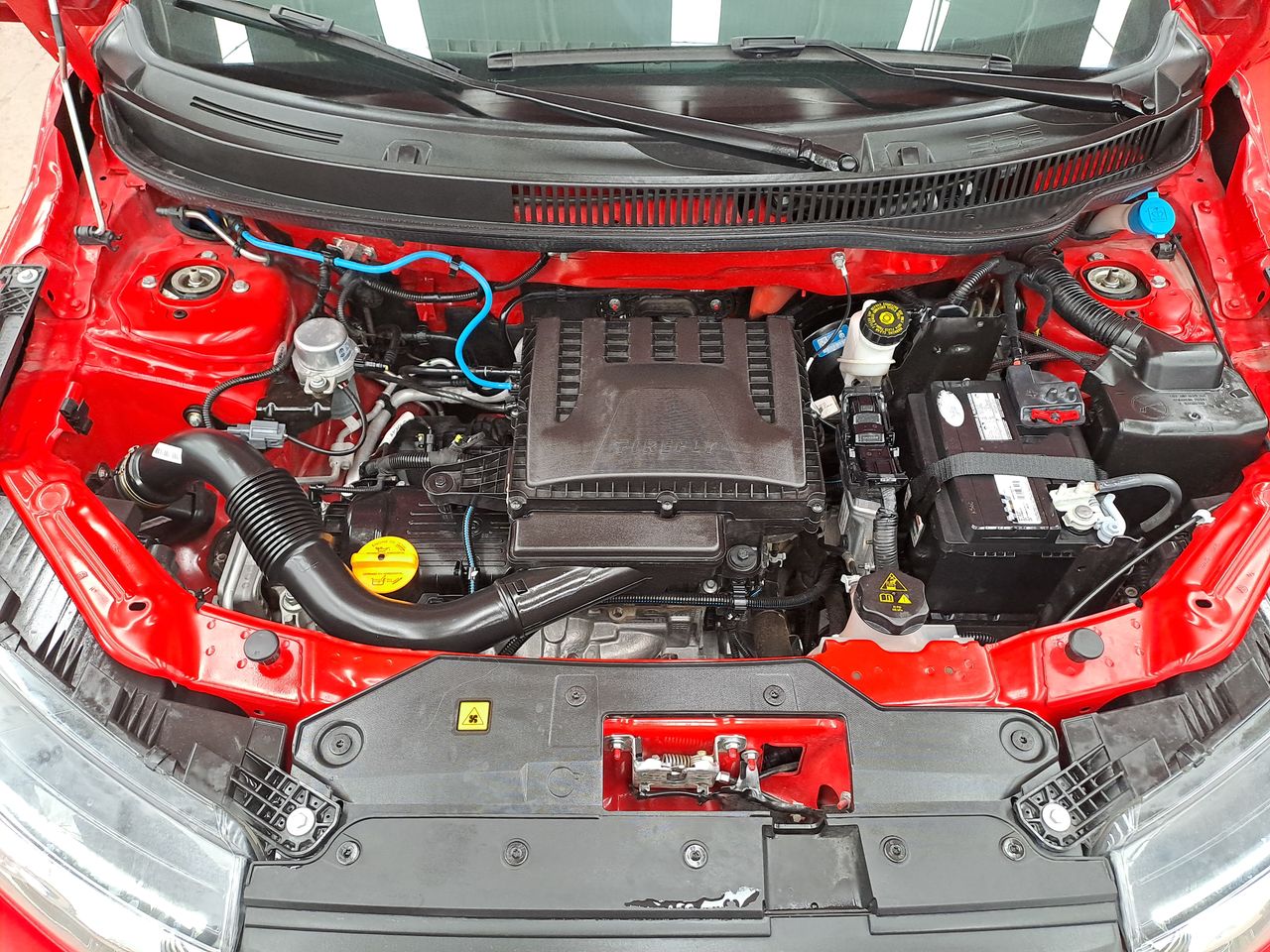 2024 RAM 700 LARAMIE CREW CAB