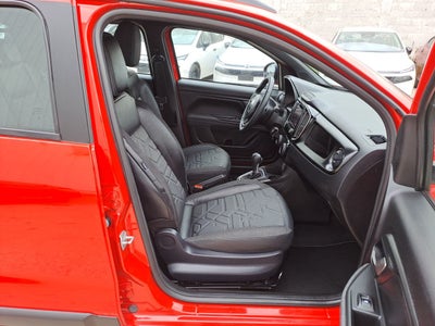 2024 RAM 700 LARAMIE CREW CAB