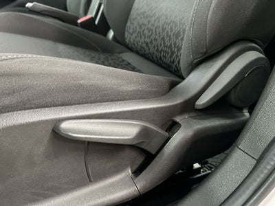 2022 Chevrolet ONIX LT D