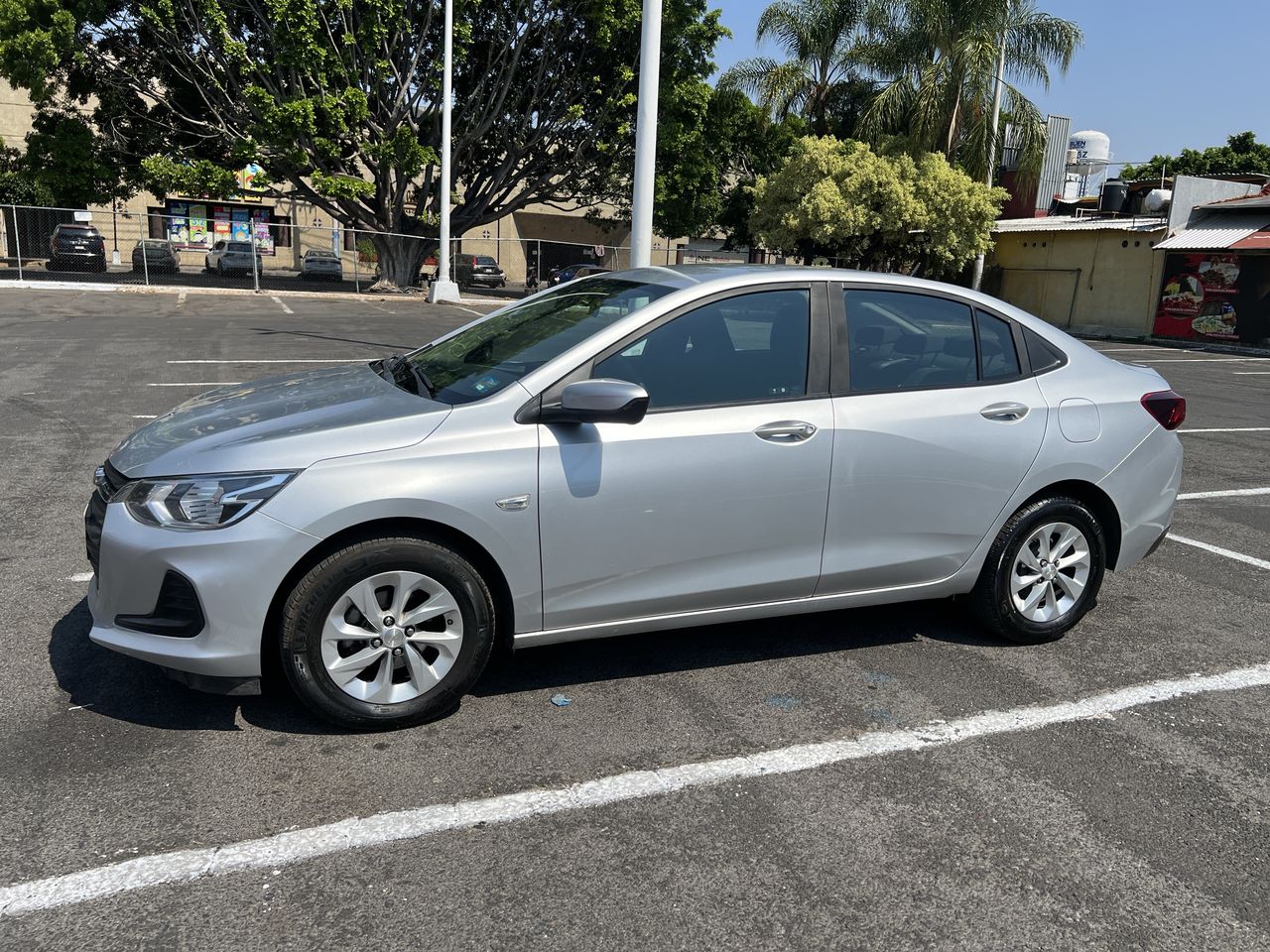 2022 Chevrolet ONIX LT D