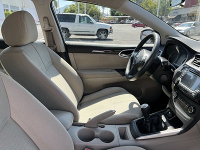 2017 Nissan SENTRA SENTRA ADVANCE MT