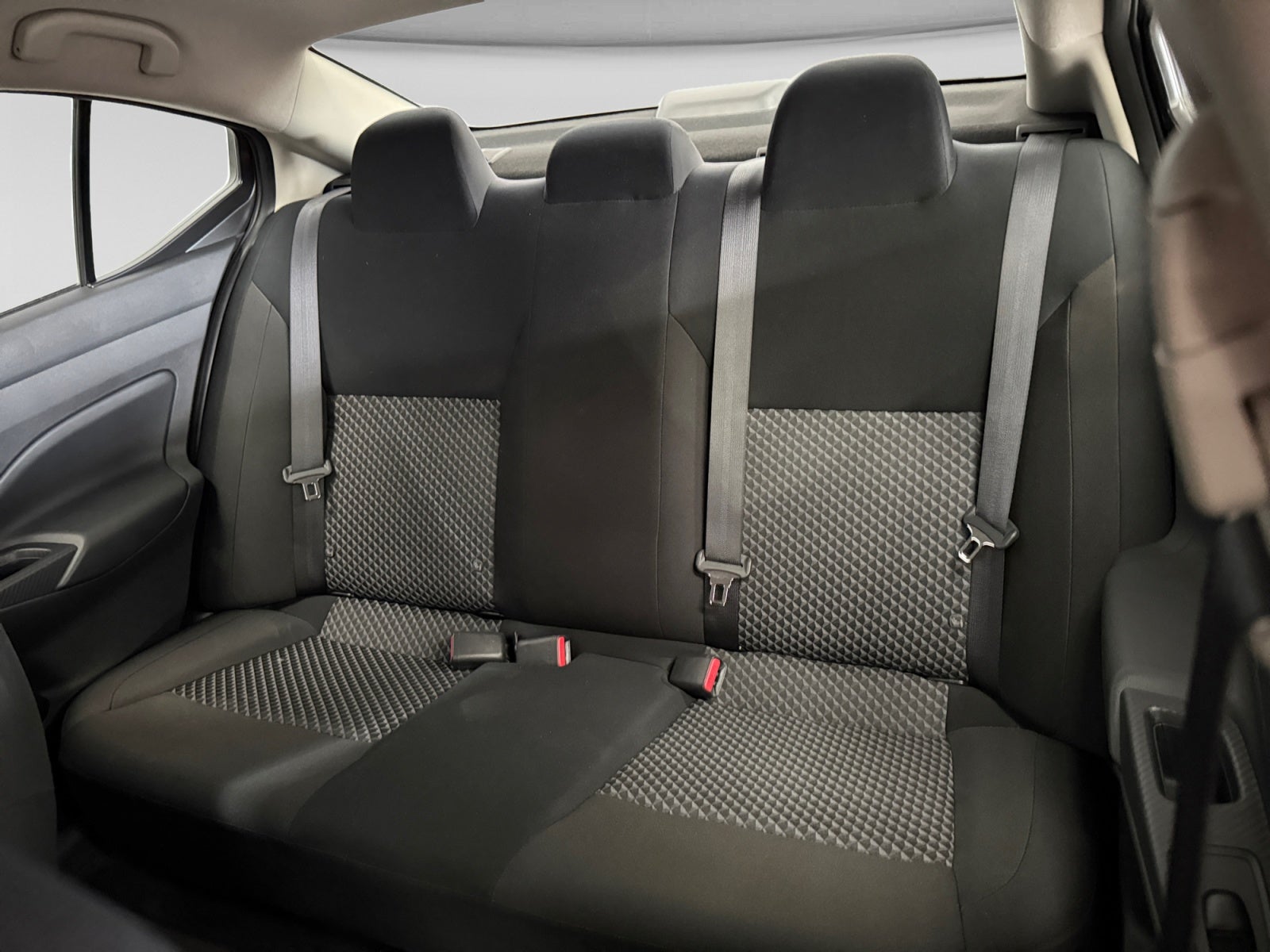 2024 Nissan VERSA SENSE MT 24