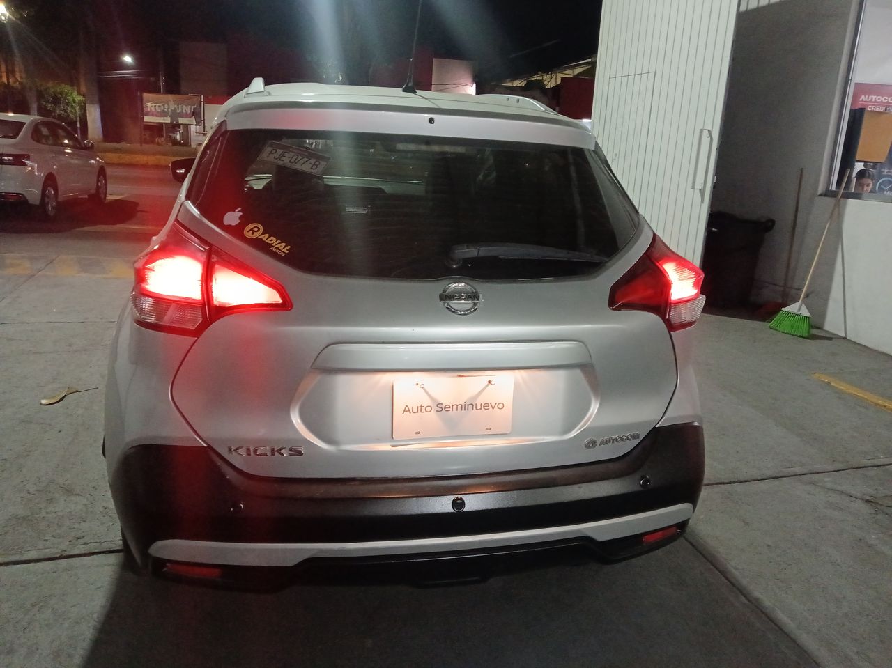 2017 Nissan KICKS KICKS EXCLUSIVE NEGRO