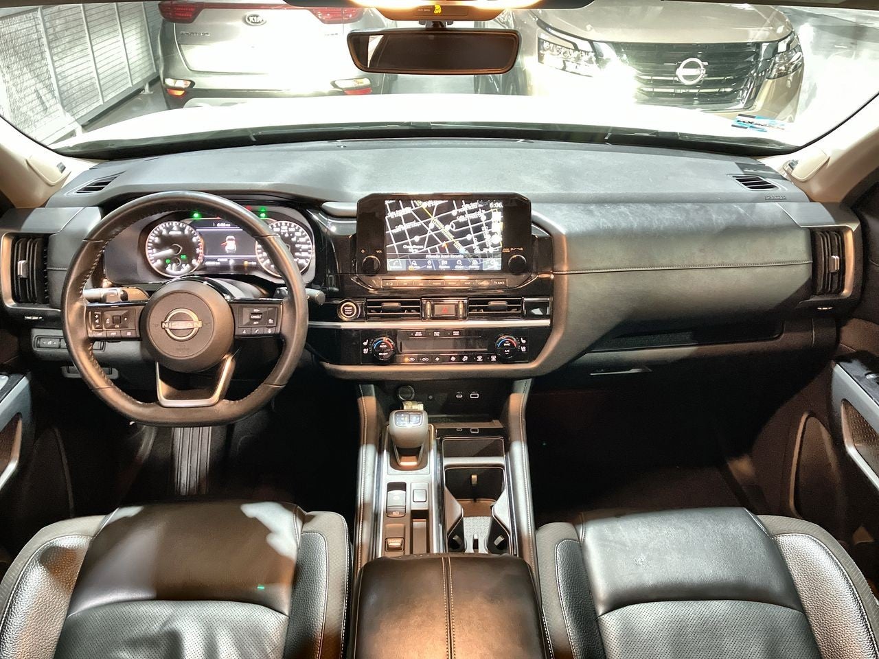 2023 Nissan PATHFINDER ADVANCE 2WD 23