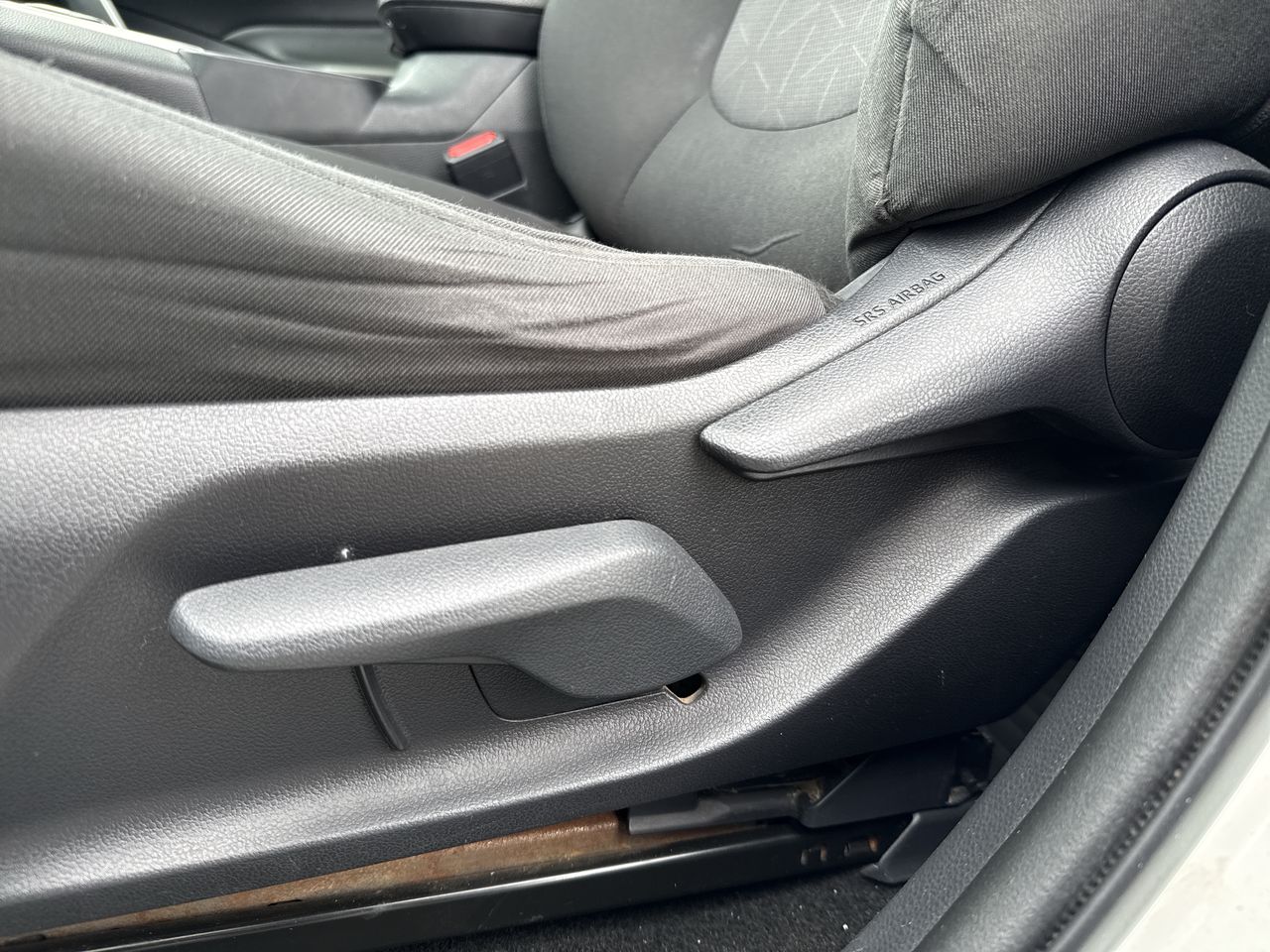 2019 Toyota RAV4 2.5 XLE AWD AT