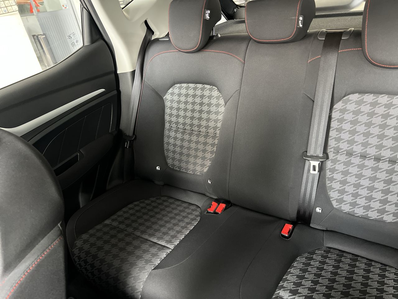 2024 MG ZS 1.5L STD STYLE MT
