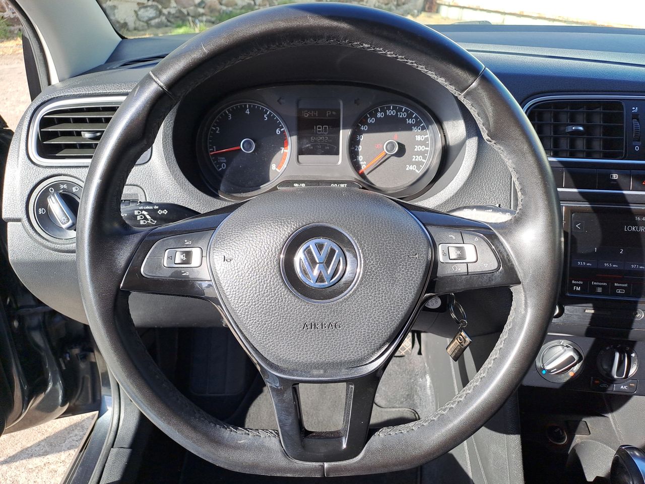 2020 Volkswagen POLO STARTLINE TIPTRONIC