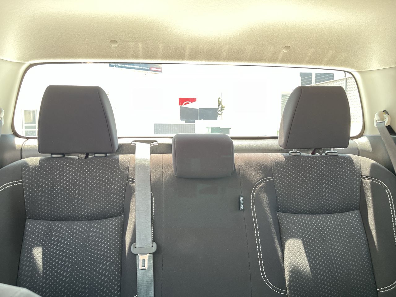 2020 Nissan FRONTIER NP300 DOBLE CABINA SE AC PAQ SEG