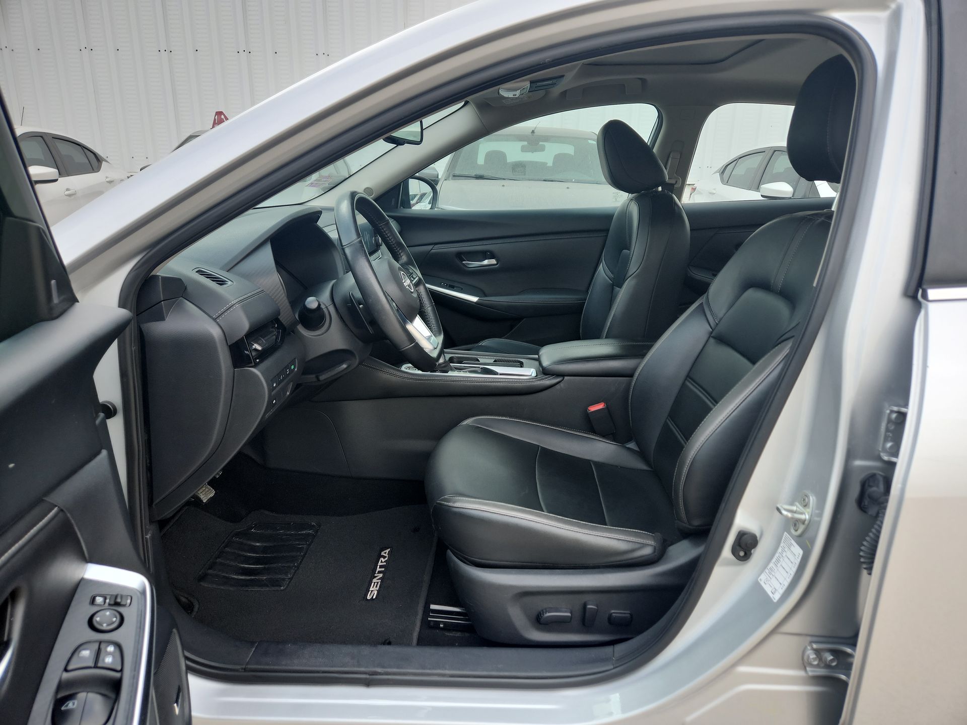 2024 Nissan SENTRA PLATINUM CVT 24