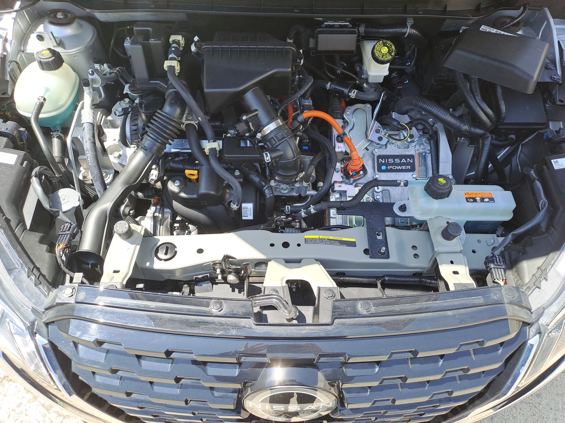 2024 Nissan KICKS PLATINUM E-POWER 24