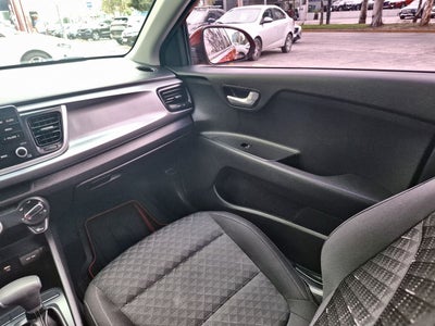 2022 Kia RIO L TA