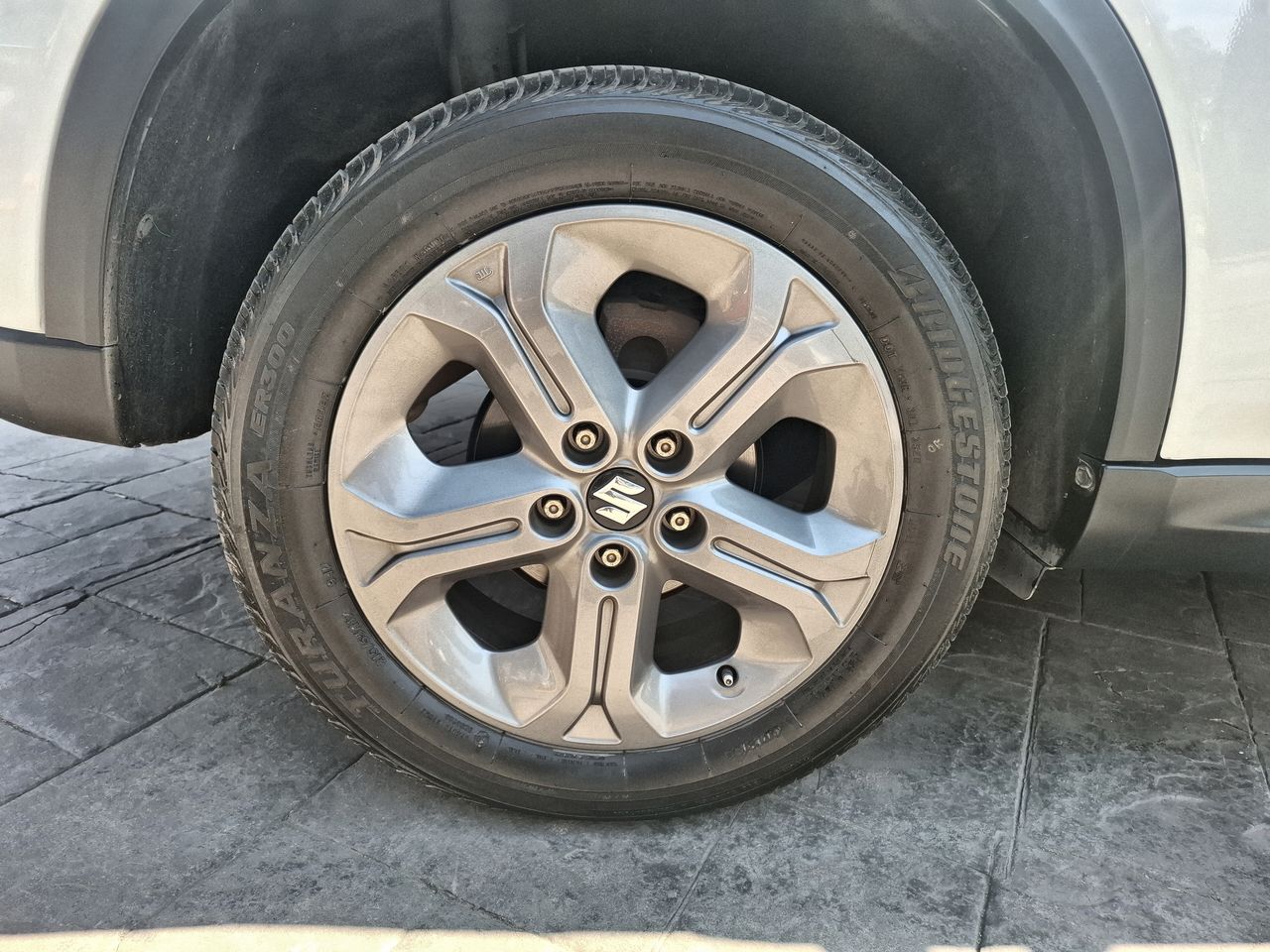 2016 SUZUKI VITARA GLS MT