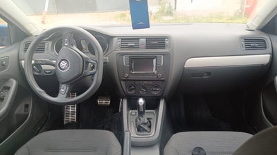 2018 Volkswagen JETTA TRENDLINE TIP.